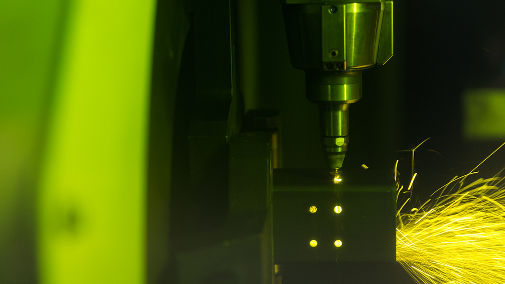 Bild: Bearbeitung von Rohren und Profilen mit der Laserschneidtechnologie